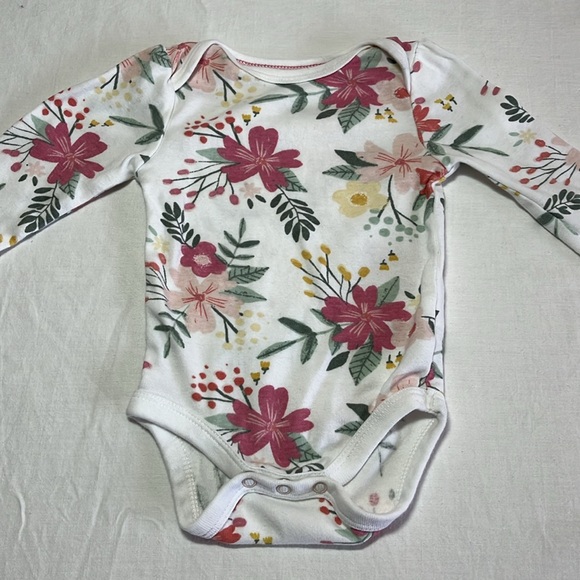 0-3M Cloud Island onesie bundle - Picture 4 of 5